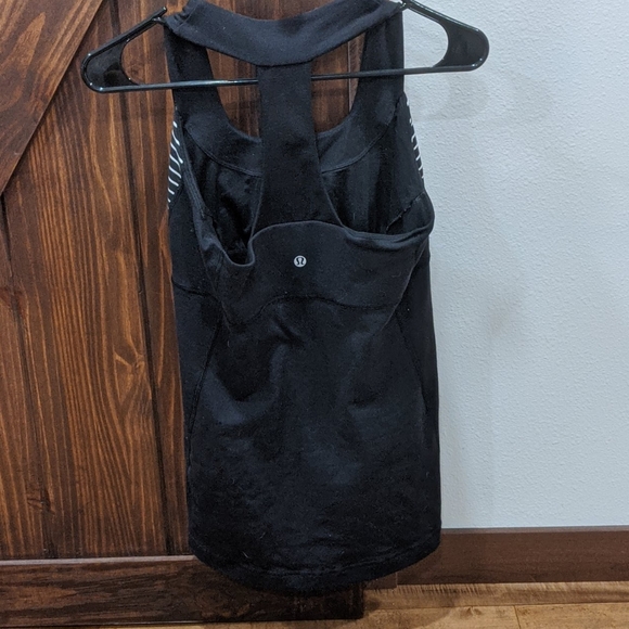 Lululemon Top - Picture 2 of 3